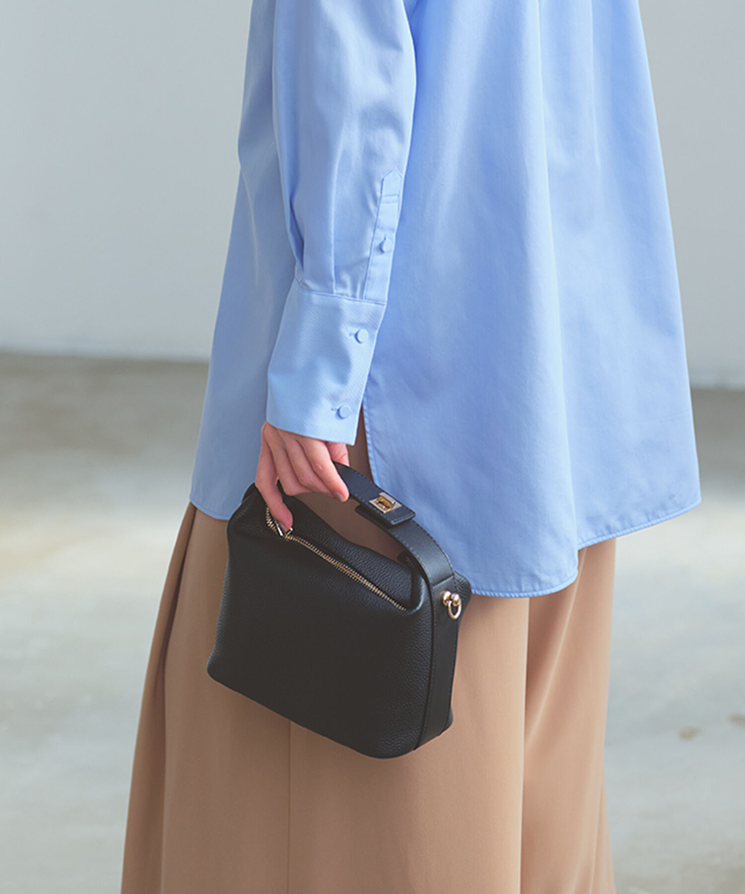 TOPKAPI TREASURE「【TREASURE TOPKAPI】シュリンクレザー ハンドルオープン ミニ ショルダーバッグ」|トートバッグ|ブラック