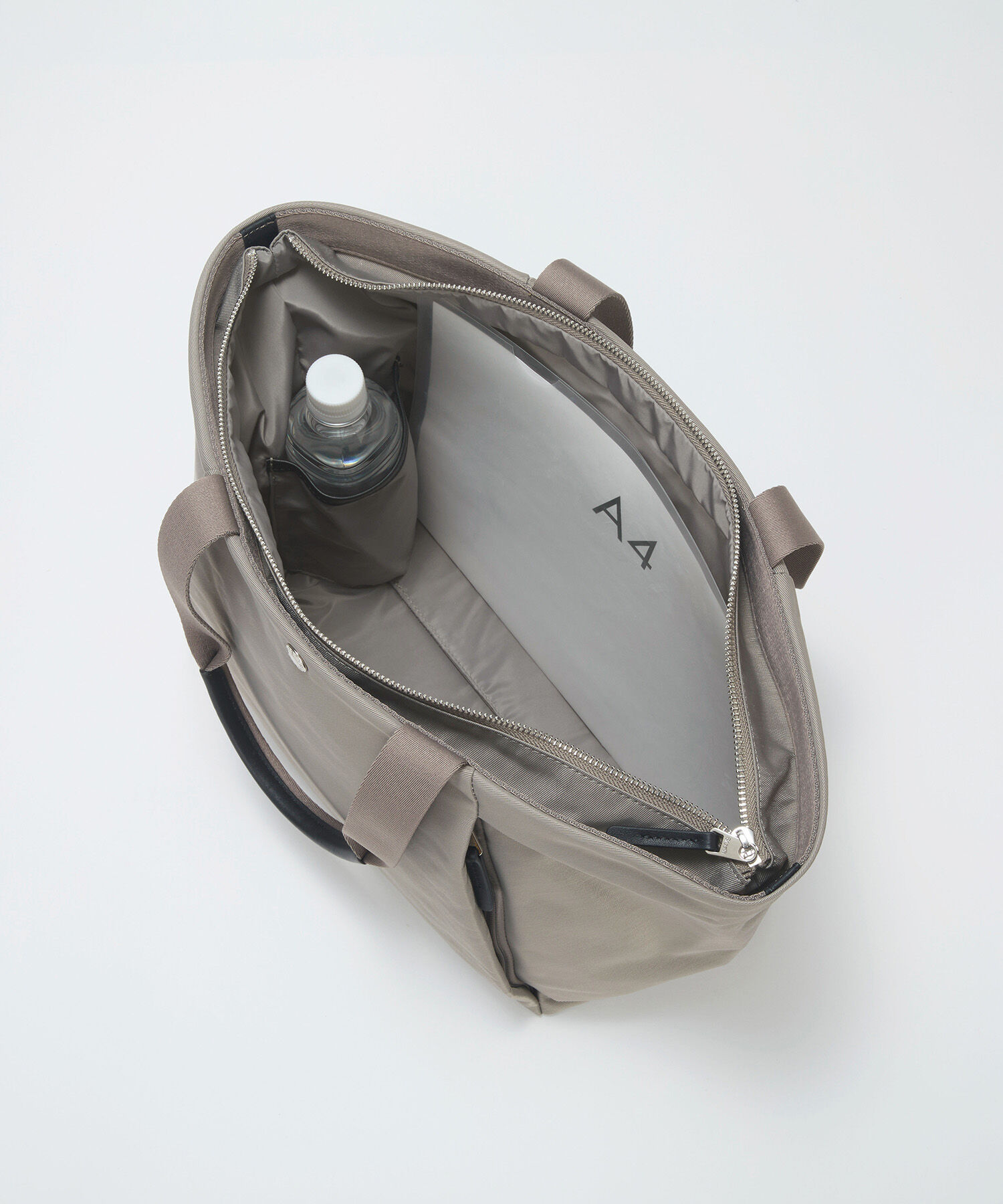 TOPKAPI BREATH「【Breath TOPKAPI】SLANT スラント ナイロン ユーティリティ トートバッグ 　A4 / 軽量」|トートバッグ|