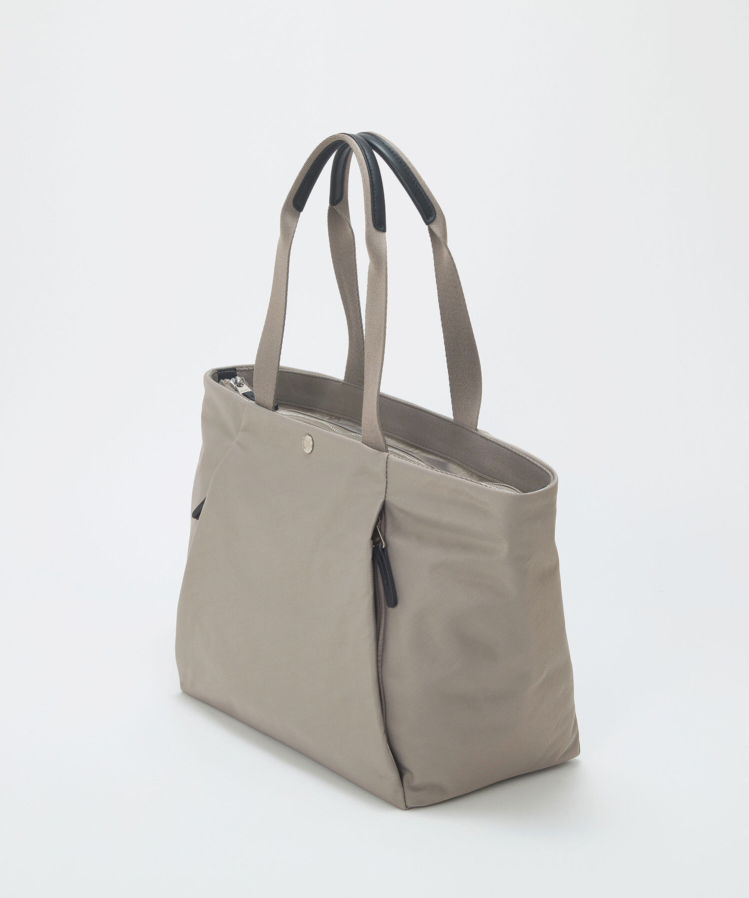 TOPKAPI BREATH「【Breath TOPKAPI】SLANT スラント ナイロン ユーティリティ トートバッグ 　A4 / 軽量」|トートバッグ|