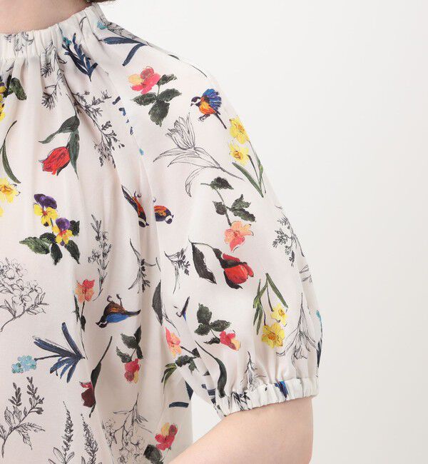 TOMORROWLAND collection「ウィングフラワープリント ネックギャザーブラウス」|シャツ・ブラウス|