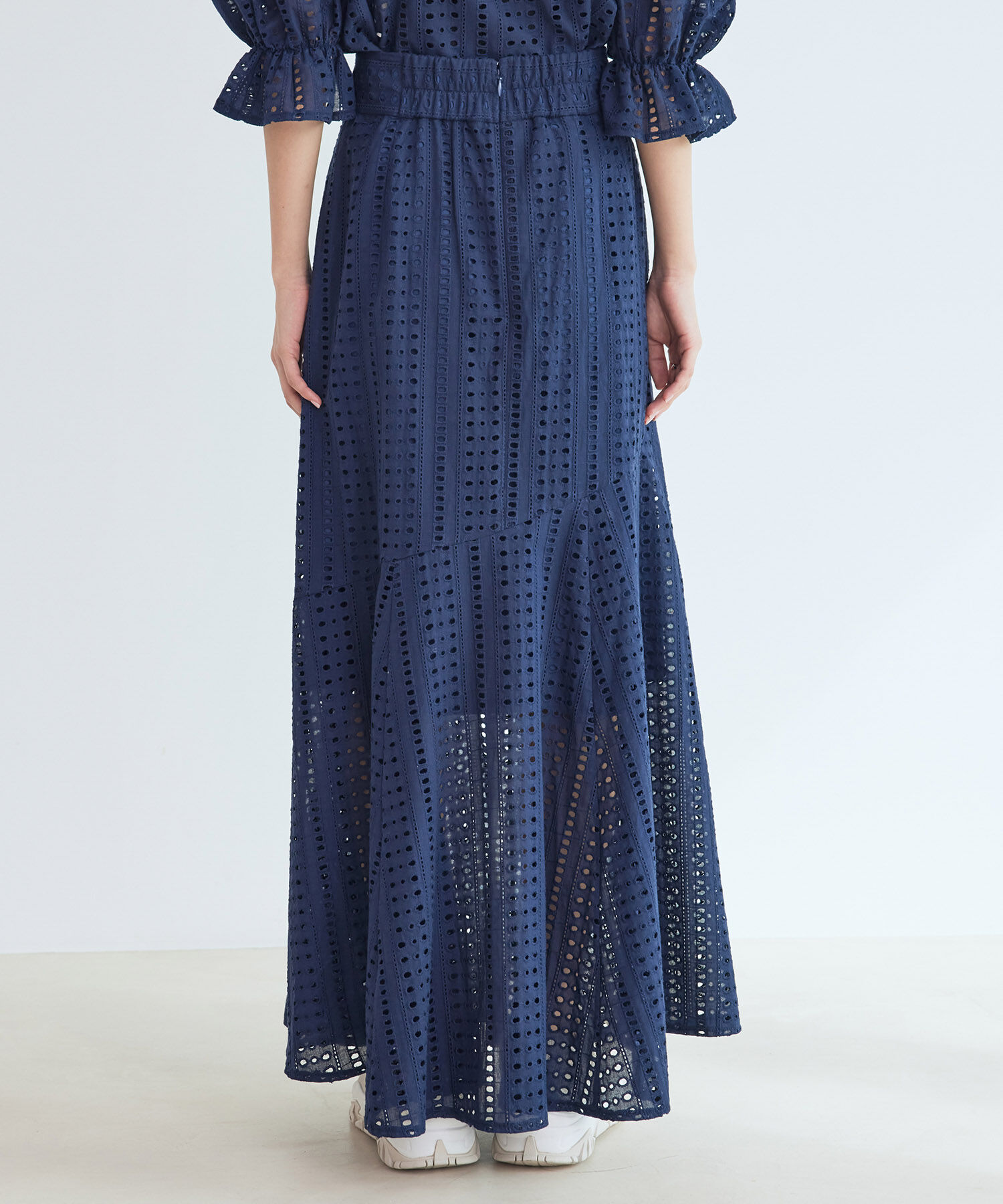 vis-a-vis「【WEB限定】エンブロイダリーレーススリットマーメイドスカート【セットアップ対応】【ワンピースみせ】」|スカート|