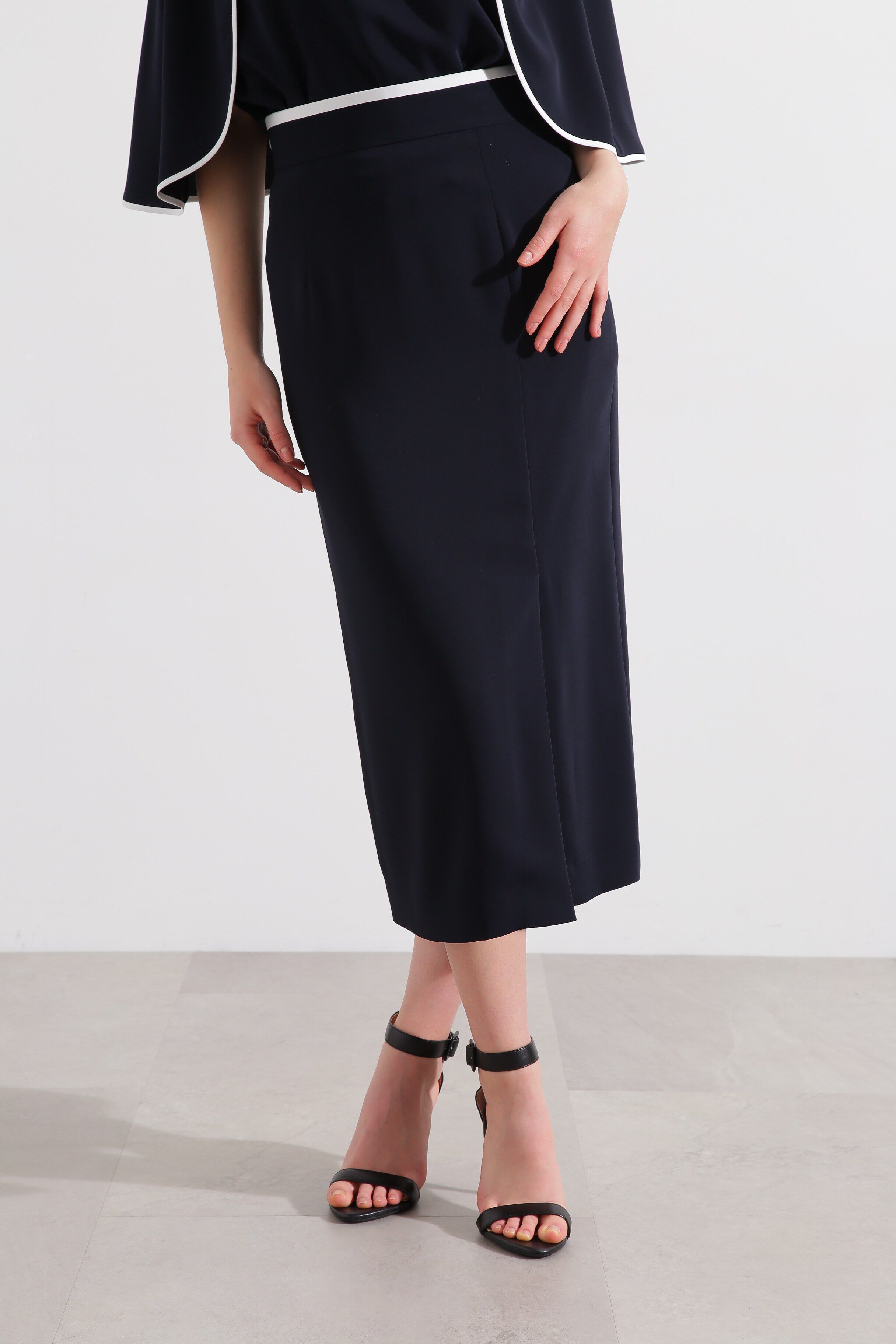  「◆バイカラータイトスカート」|スカート|ネイビー