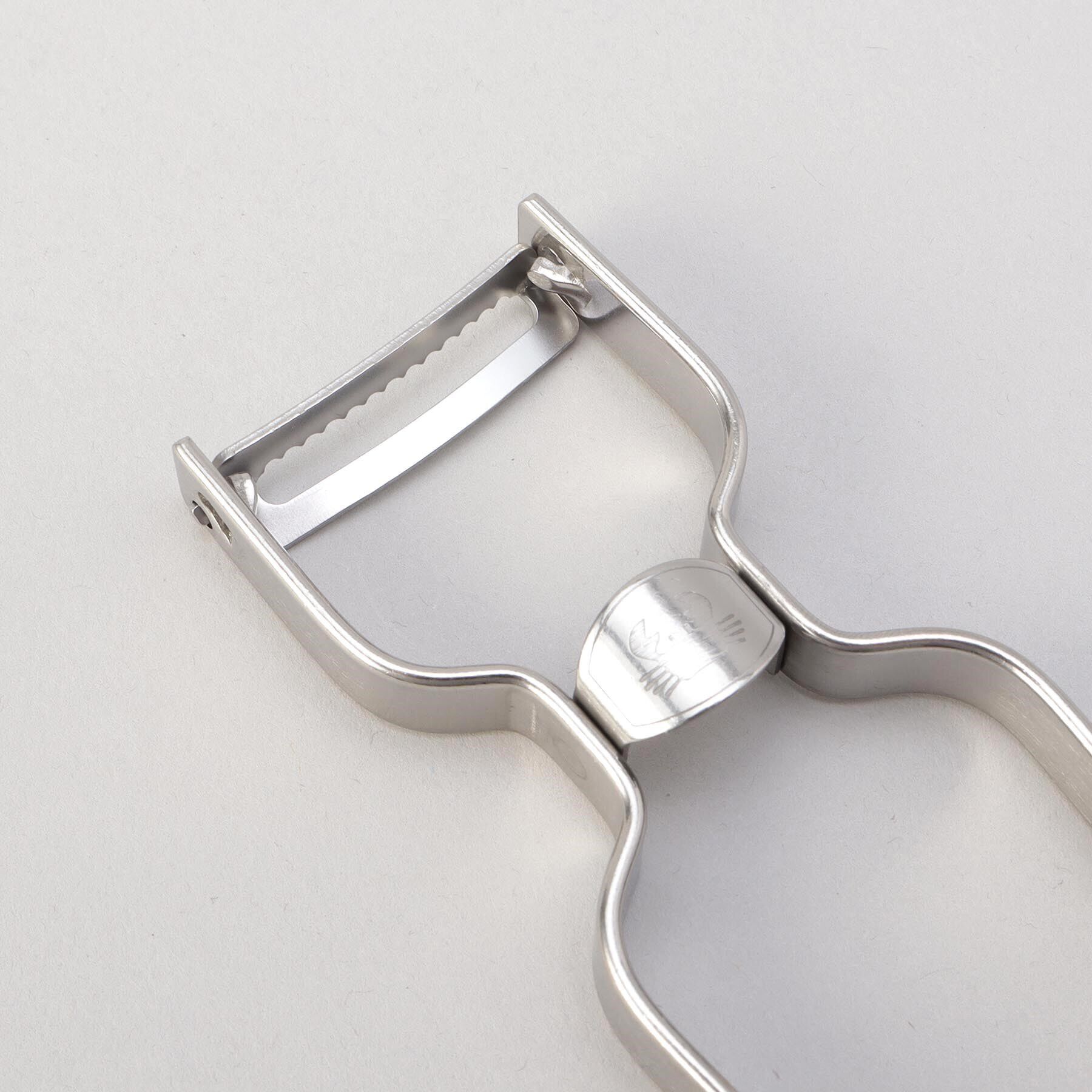 212 KITCHEN STORE「便利小物　かにピーラー」|食器・キッチングッズ|