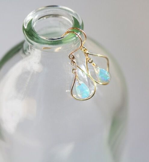  「オパール フック ピアス | K18」|ピアス|Ｋ１８