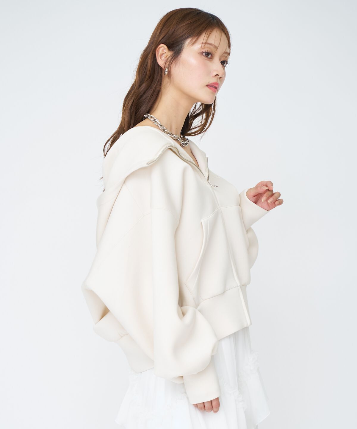 アンドクチュール「ロゴ刺繍ボンディングZIPパーカー」|パーカー|