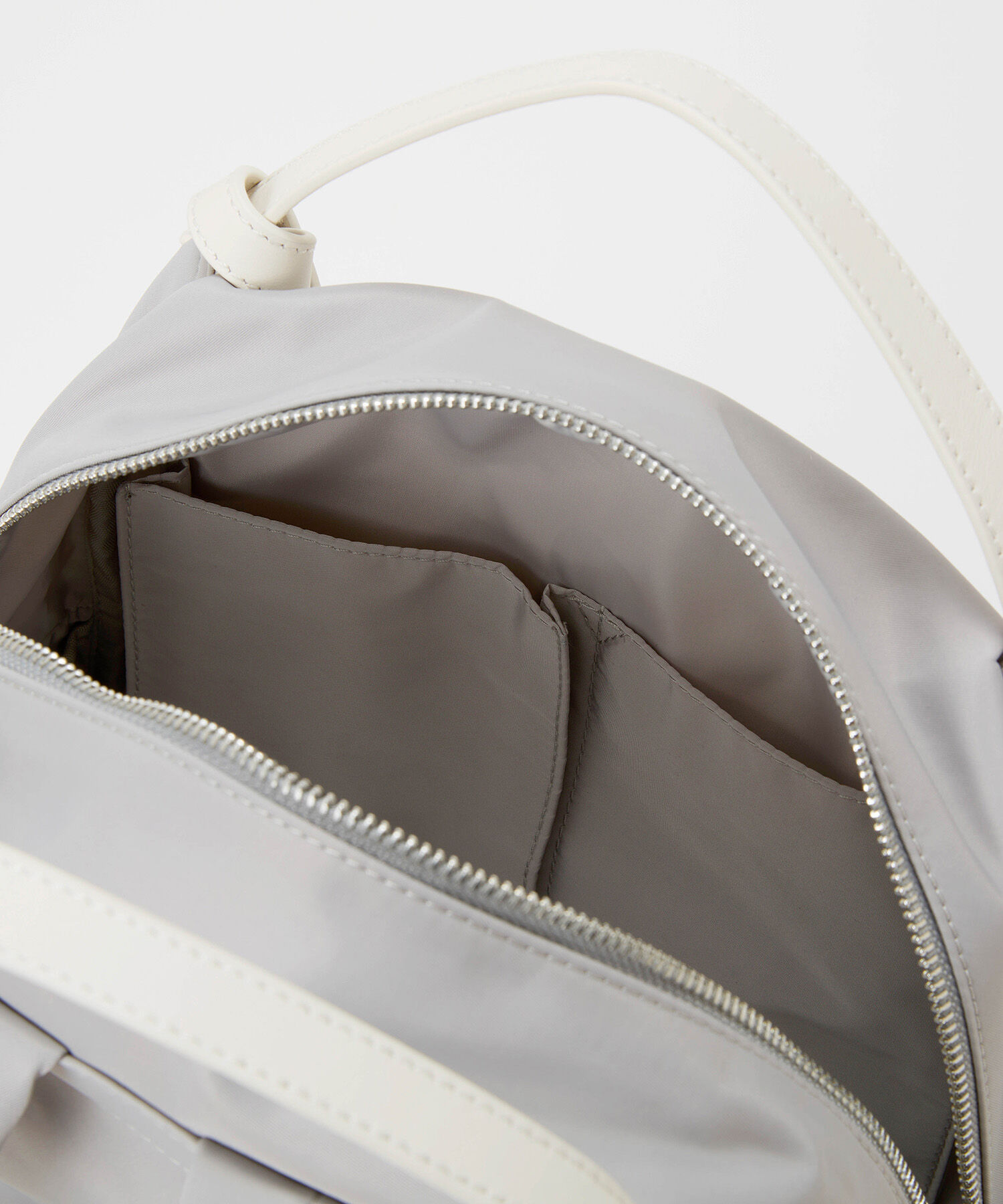 TOPKAPI BREATH「【Breath TOPKAPI】【撥水】ツヤ ナイロン レザーハンドル ミニ リュック」|リュック|