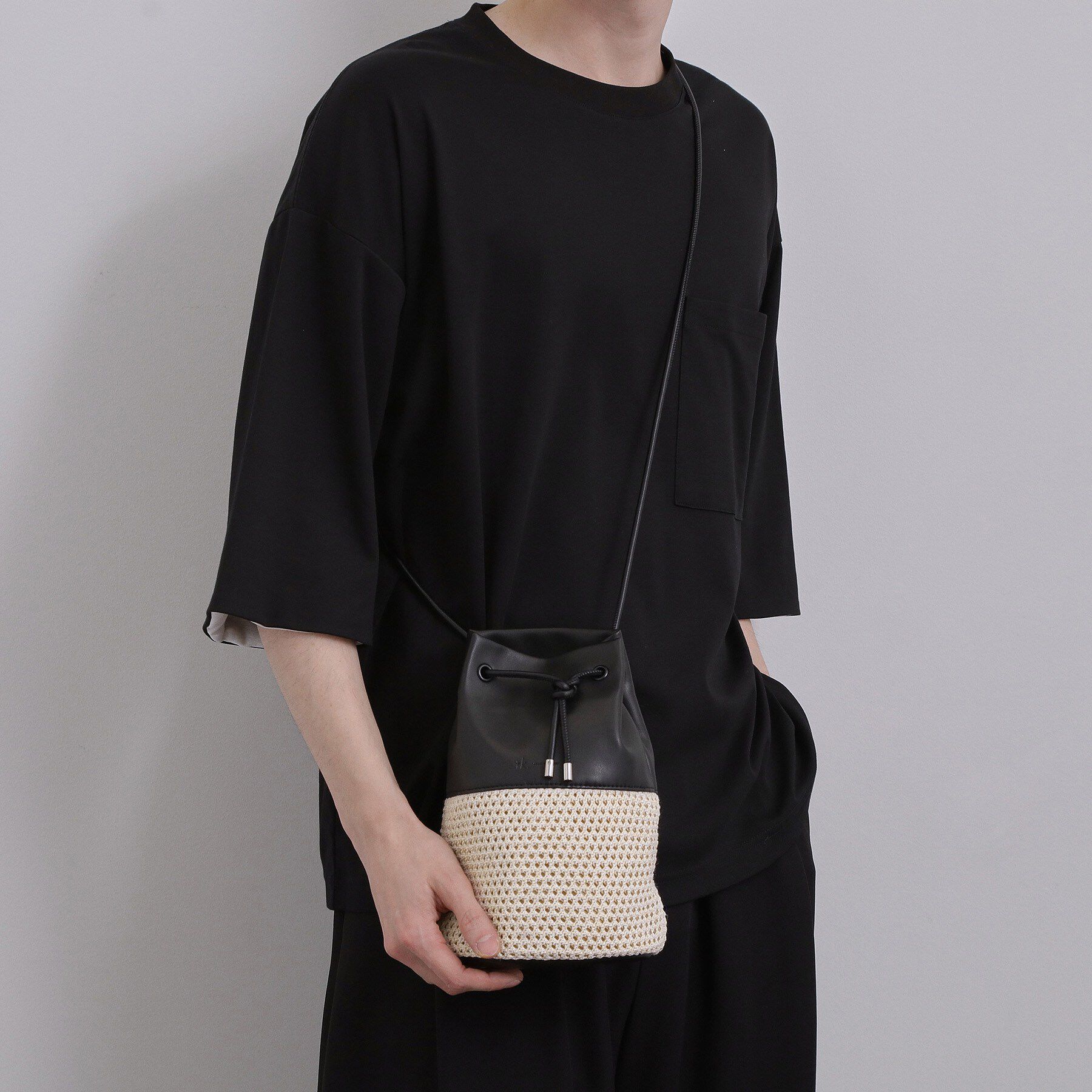 tk.TAKEO KIKUCHI「【2WAY】巾着ショルダーバッグ」|ショルダー・メッセンジャー|オフホワイト(503