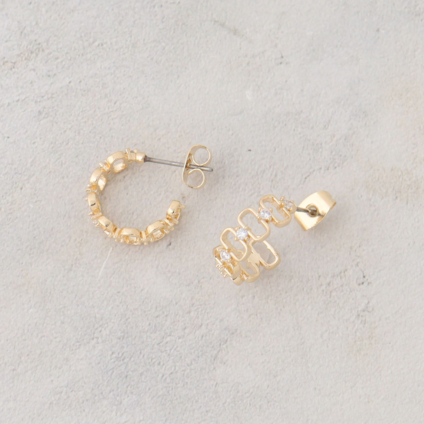 OPAQUE.CLIP「メタル&times;キュービックサークルピアス」|ピアス|