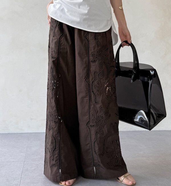  「刺繍レースコットンパンツ」|チノ|