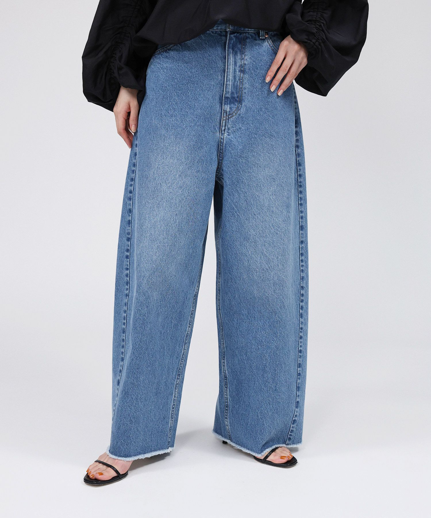 BABYLONE「バレルレッグデニムパンツ」|デニム|