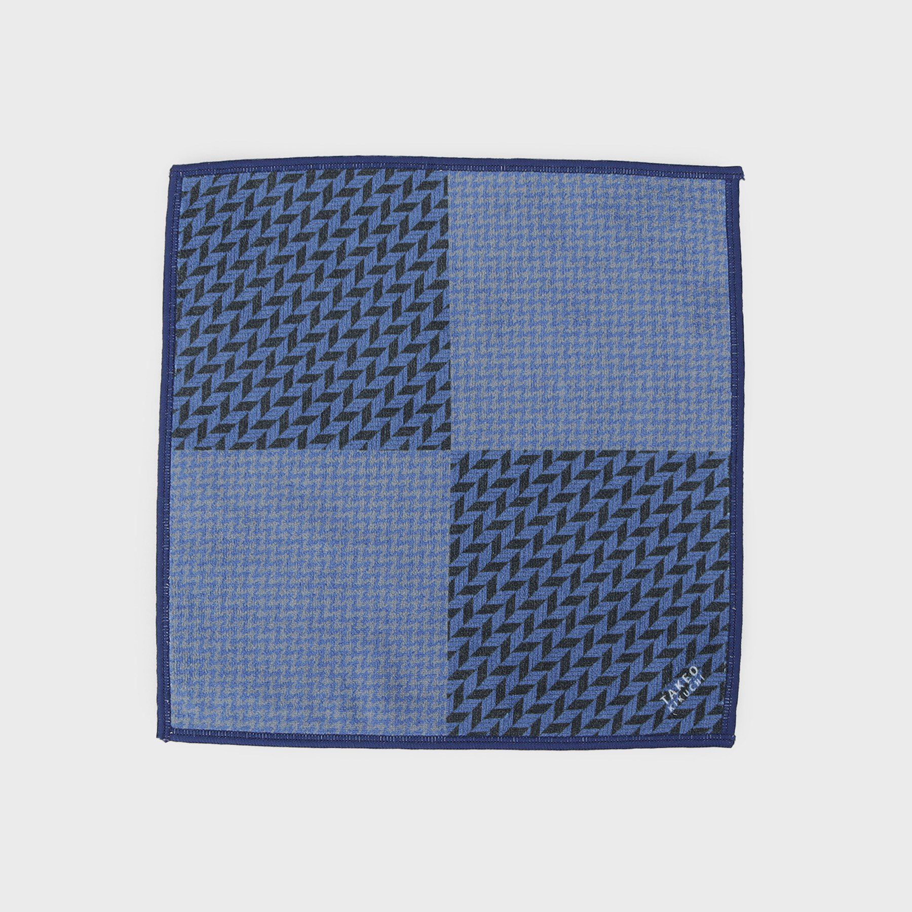TAKEO KIKUCHI「柄切り替えプリントフォンカチ」|ハンカチ|ネイビー(094)