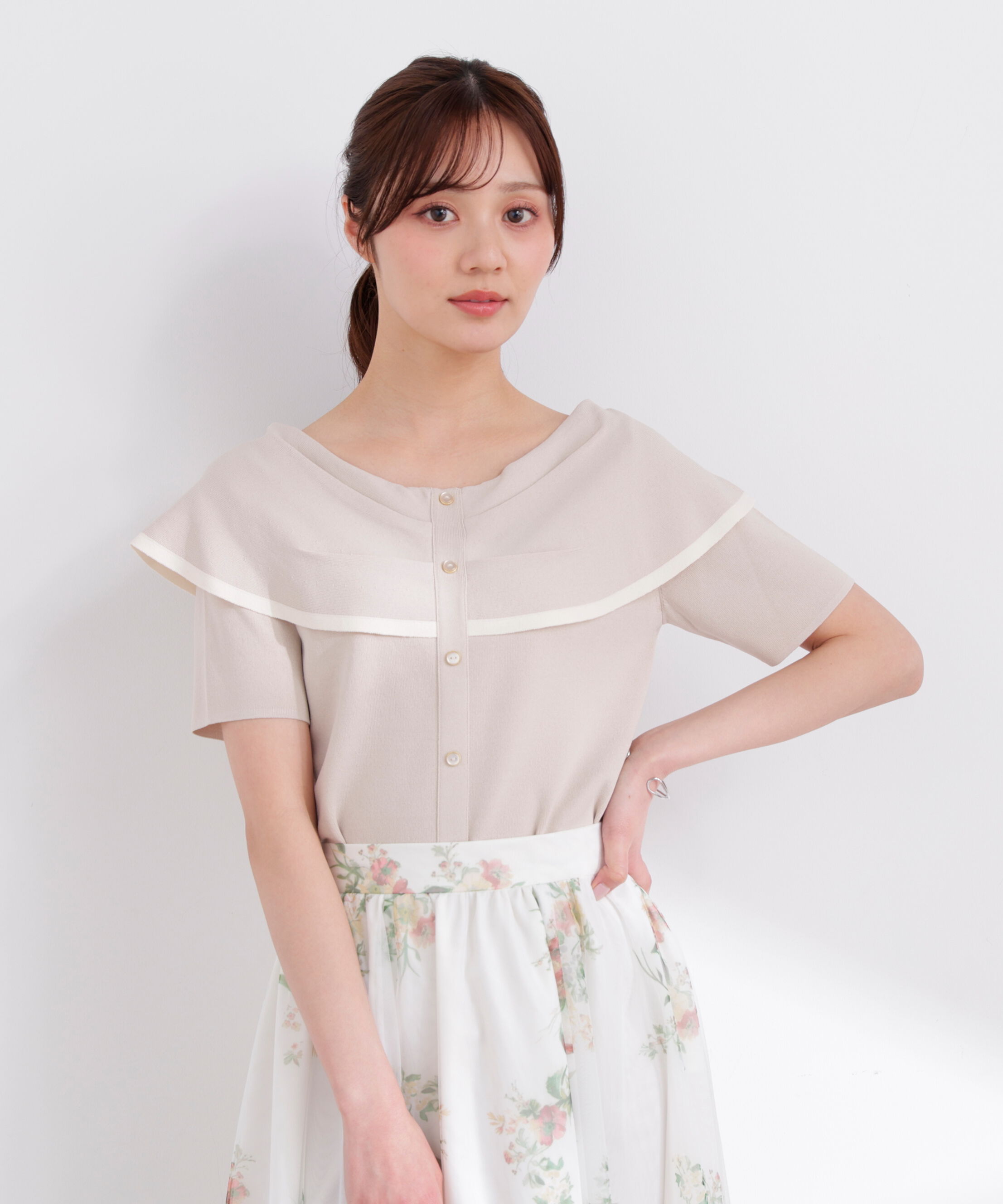 PROPORTION BODY DRESSING「トリムラインケープニットトップス 26SS」|ニット・セーター|