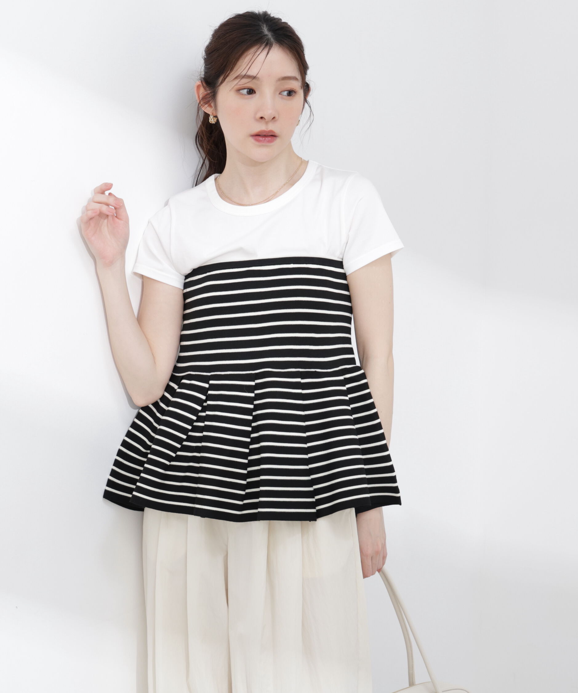 PROPORTION BODY DRESSING「〈a/mie〉ペプラムニットビスチェ 26SS」|カーディガン|ブラック&times;ホ  1