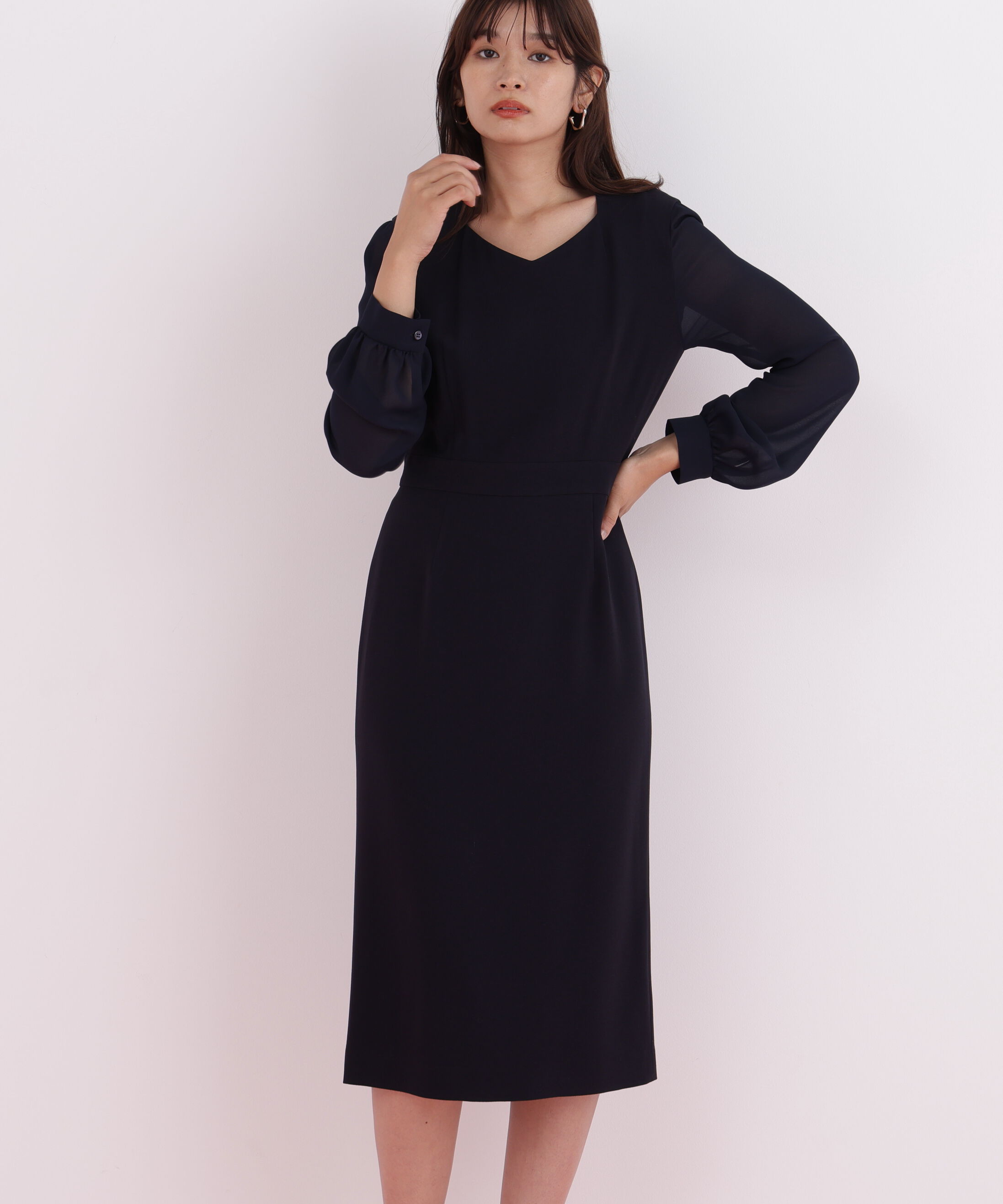  「ダイヤモンドネックコンビワンピース」|ワンピース|ネイビー