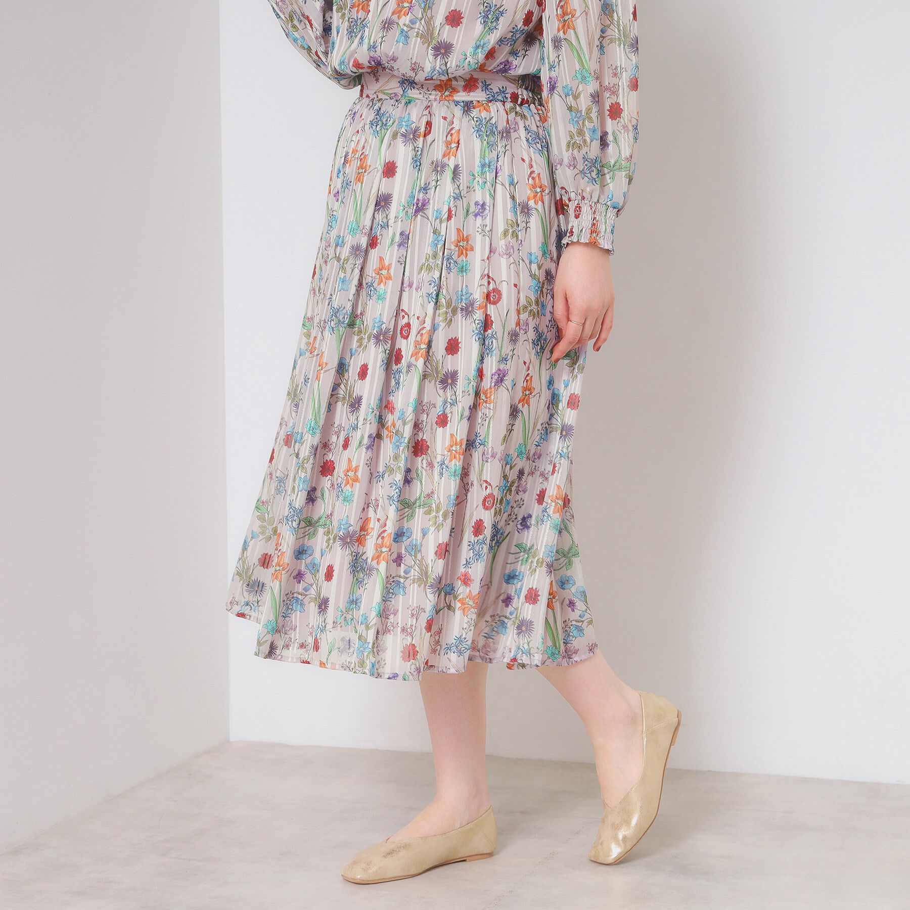 ITS&rsquo;DEMO「【手洗い可／セットアップ可】ラメストライプ花柄スカート」|スカート|