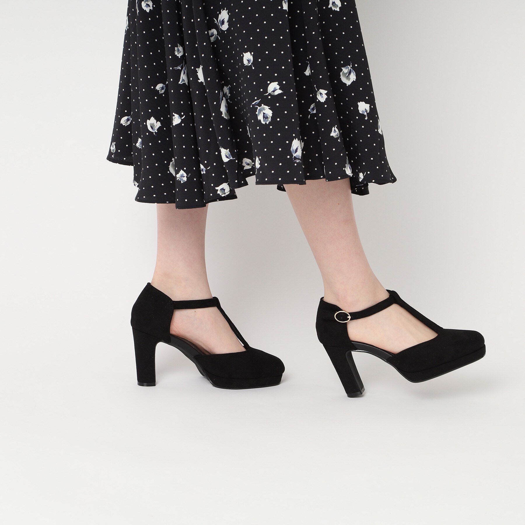 ESPERANZA「Tストラップパンプス 24SS」|パンプス|