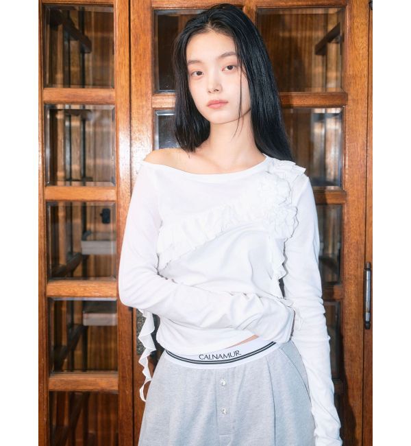CALNAMUR「コサージュフリルオフショルトップス」|Tシャツ・カットソー|