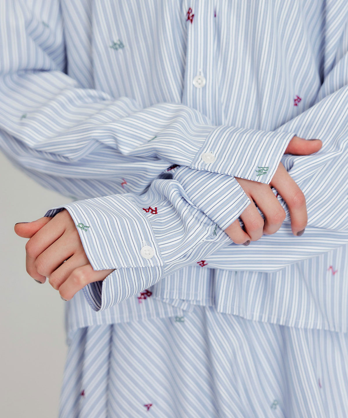 REDYAZEL「REDYAZELアルファベットロゴ刺繍2WAYシャツブラウス」|シャツ・ブラウス|