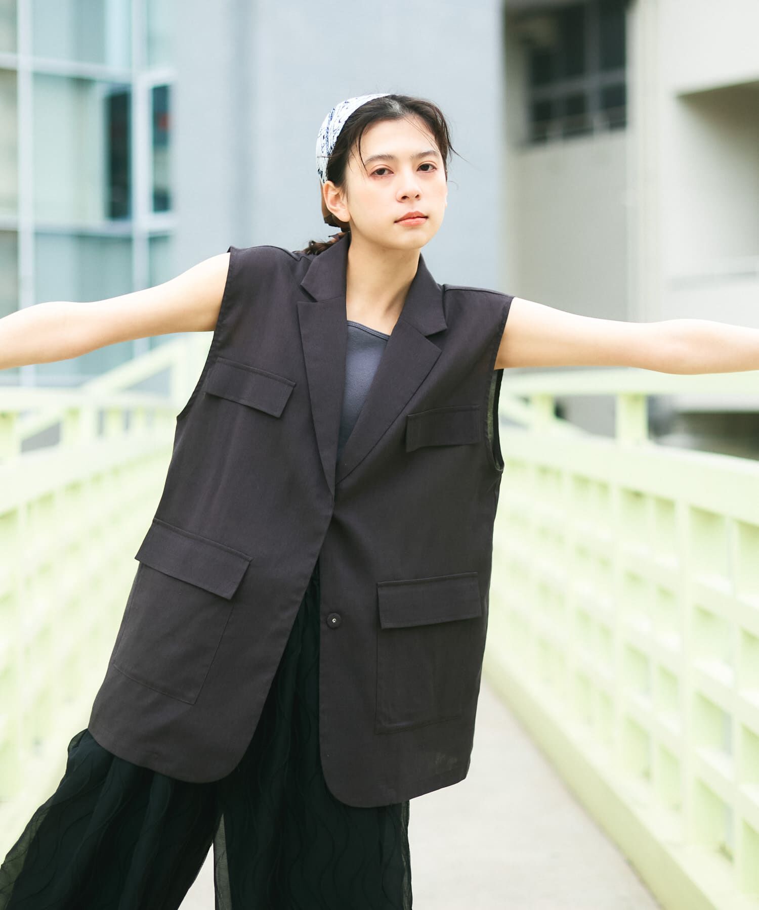  「ミリタリーシアーベスト」|ノーカラーコート|