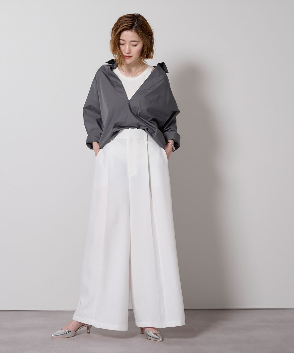 ur's「スキッパーネックドルマンスリーブオーバーサイズシャツ」|シャツ・ブラウス|