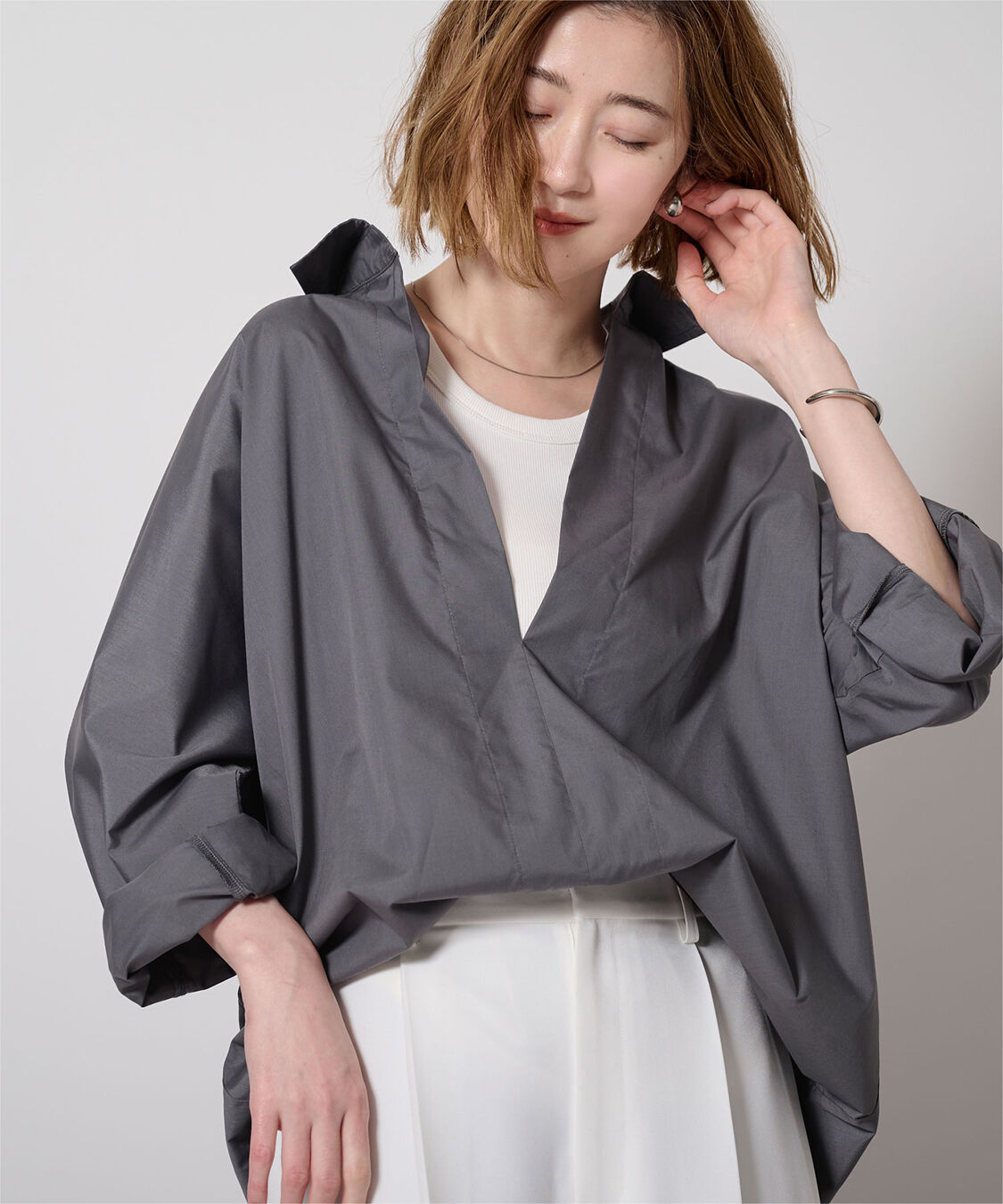 ur's「スキッパーネックドルマンスリーブオーバーサイズシャツ」|シャツ・ブラウス|