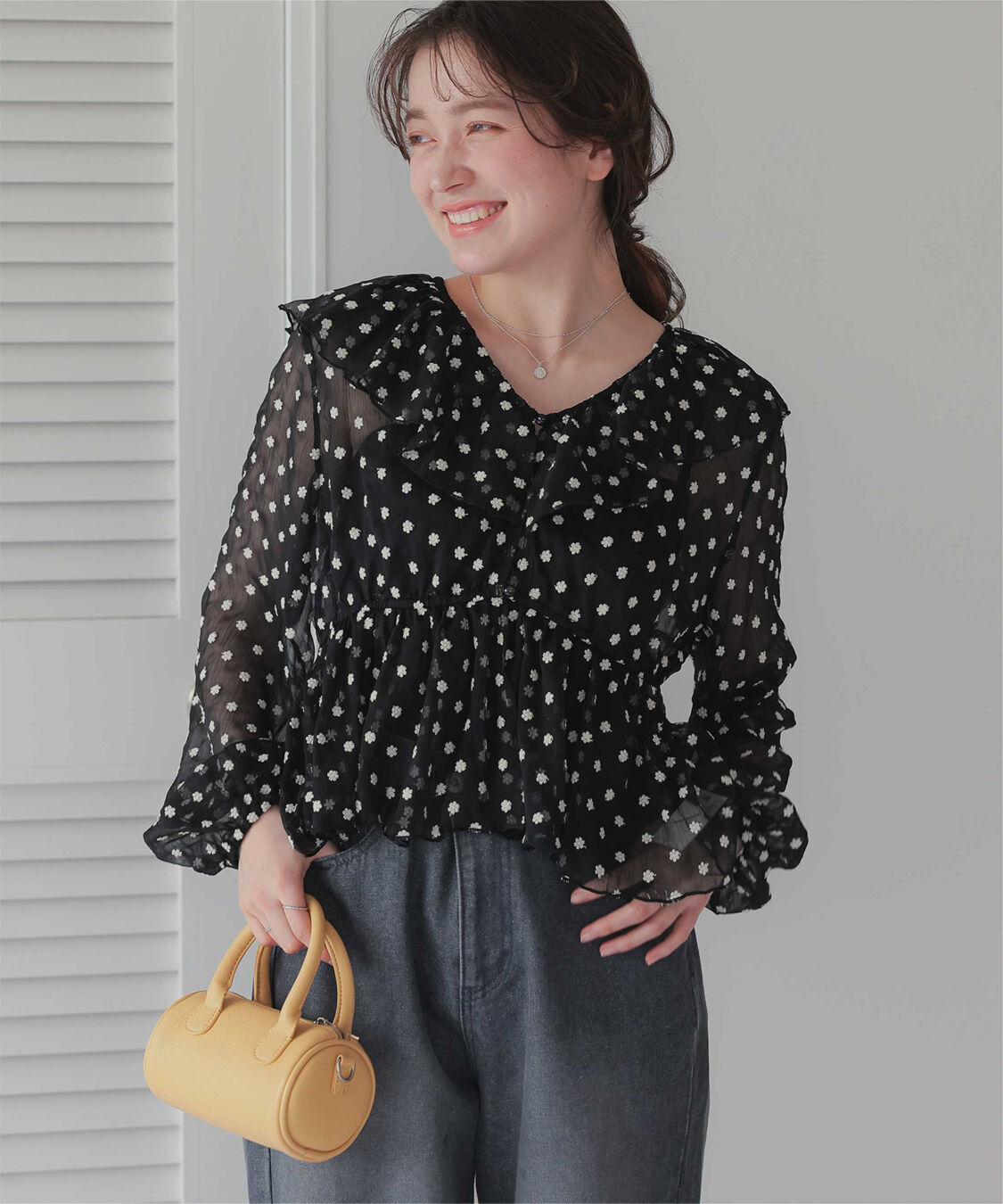 titivate「フラワー刺繍フリルブラウス」|シャツ・ブラウス|