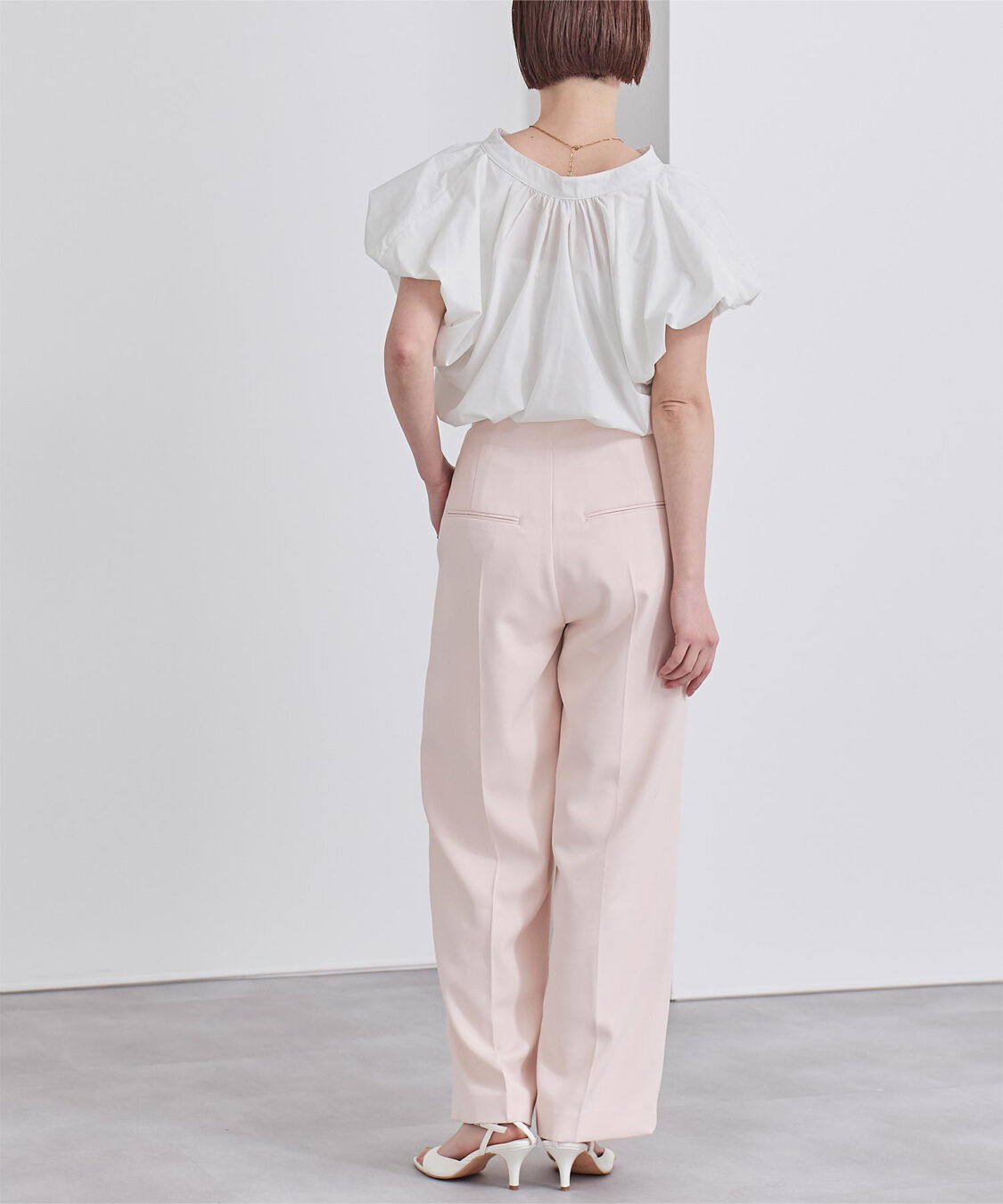 ur's「バルーンデザインキーネックブラウス」|シャツ・ブラウス|