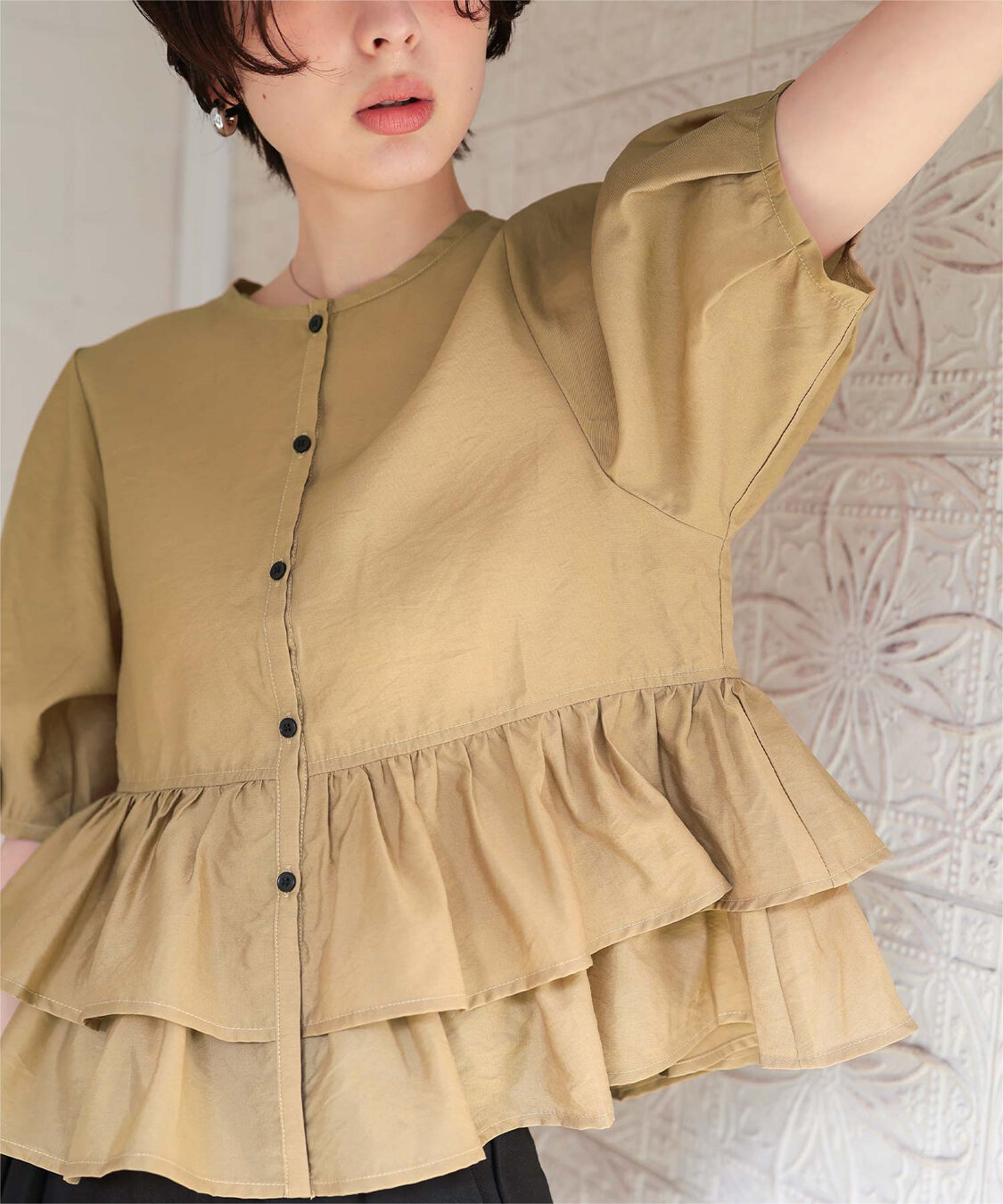 titivate「ペプラムショートランタンスリーブブラウス」|シャツ・ブラウス|