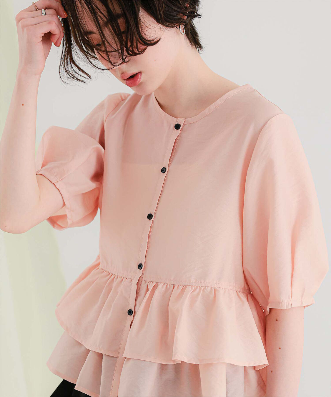 titivate「ペプラムショートランタンスリーブブラウス」|シャツ・ブラウス|