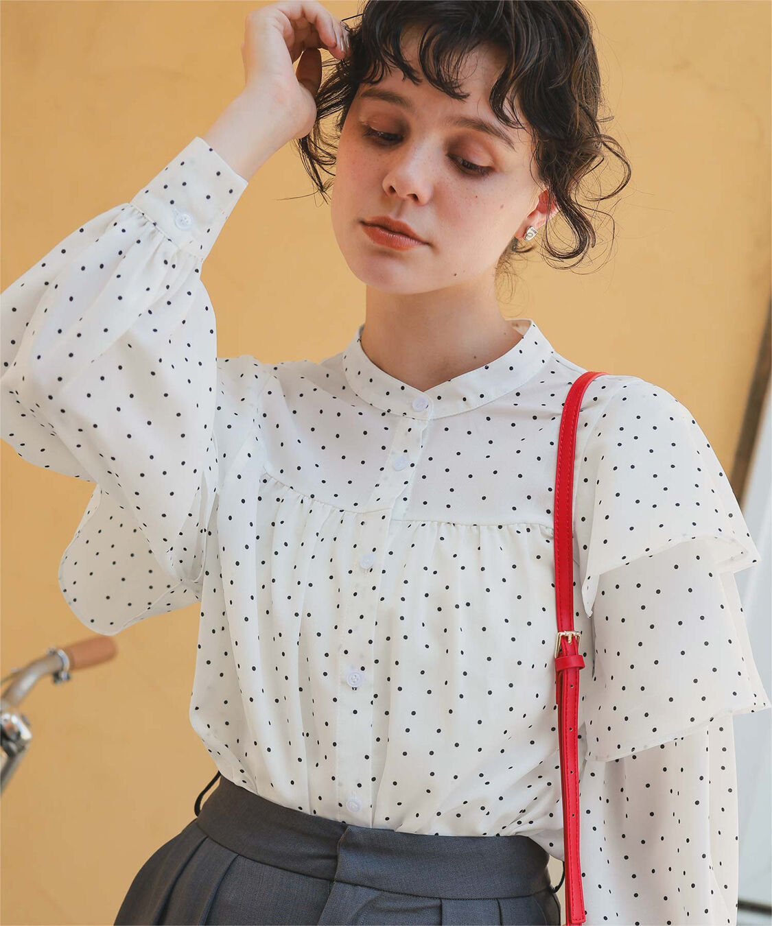 titivate「スリーブフレアデザインギャザーブラウス」|シャツ・ブラウス|