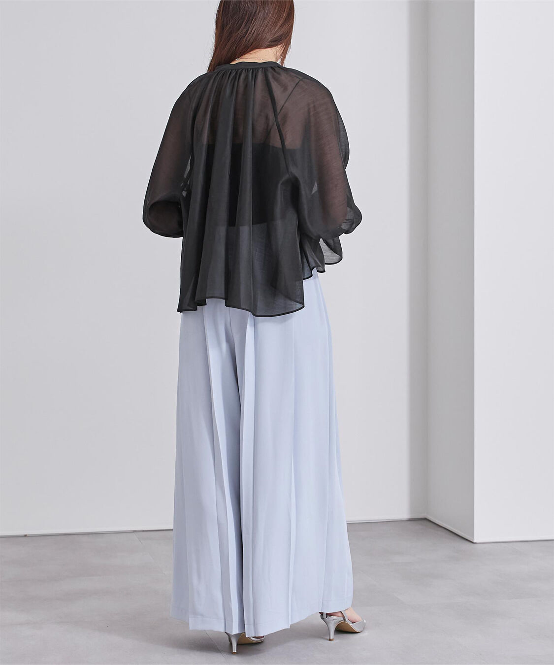 ur's「フレアスリーブスキッパーシアーブラウス」|シャツ・ブラウス|