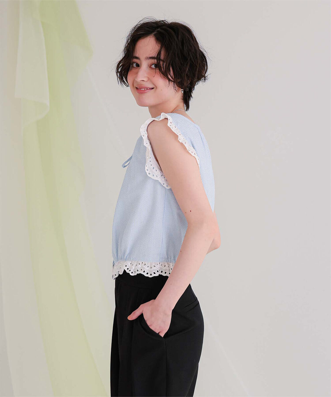 titivate「レースフリル付きノースリーブコンパクトブラウス」|シャツ・ブラウス|