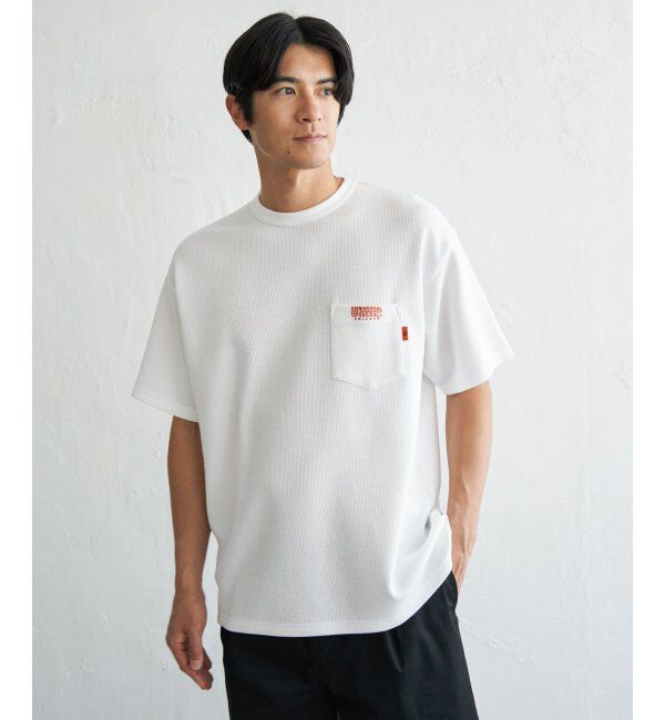 ikka「UNIVERSAL OVERALL ユニバーサルオーバーオール DAILYワンポイント刺繍Tシャツ」|Tシャツ・カットソー|