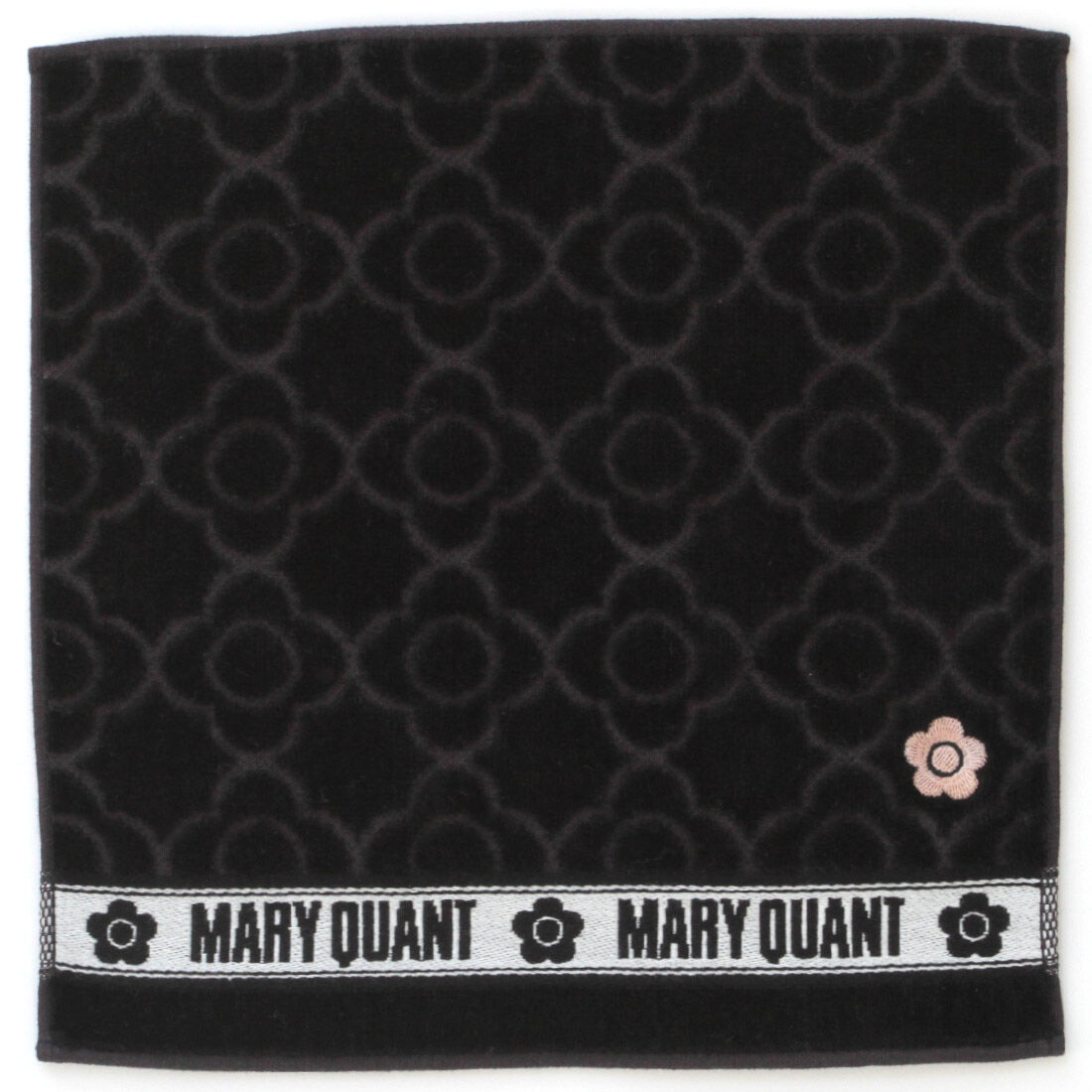  「MARY QUANT タオルハンカチ＜デイジー総柄＞」|タオル|ブラック