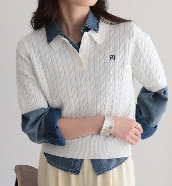 fredy emue「【大人気シリーズの新型登場！】FR刺しゅうケーブル柄半袖ポロ衿プルオーバーニット」|ニット・セーター|