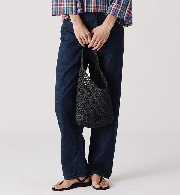  「INDIA INDUSTRY | ペーパーラフィア ショルダーバッグ WOMEN」|ショルダー・メッセンジャー|