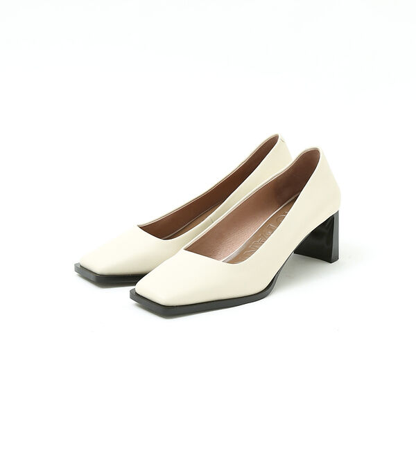 AU BANNISTER「スクエアヒールパンプス」|パンプス|ホワイト
