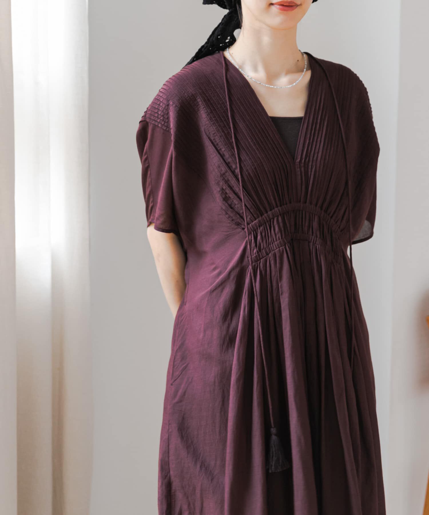 URBAN RESEARCH DOORS「ピンタックギャザーワンピース」|ワンピース|