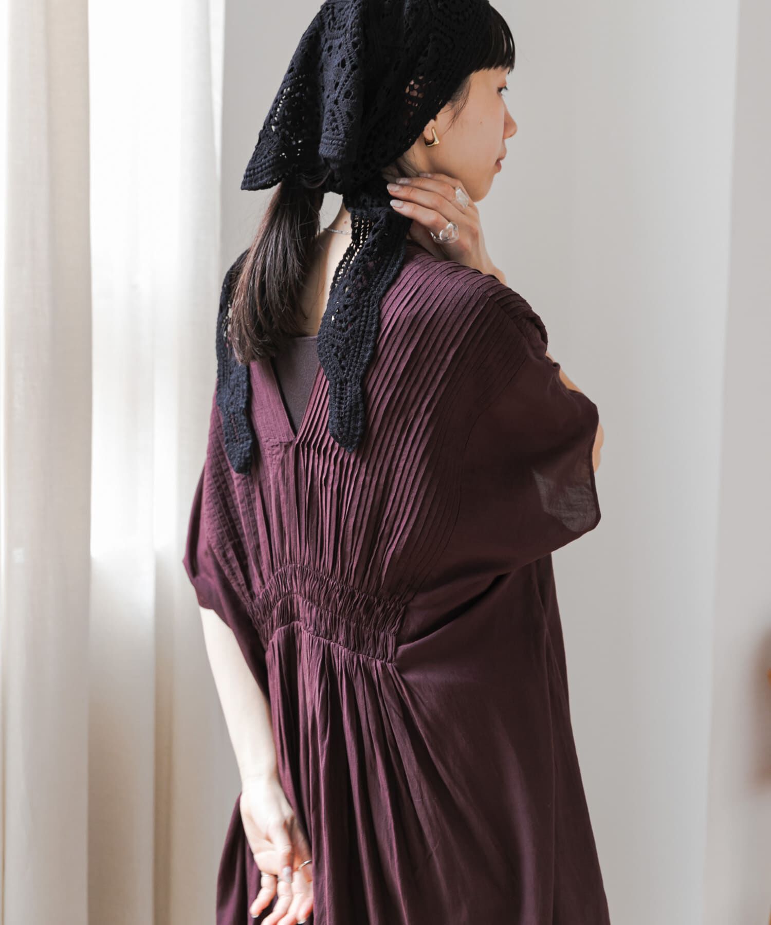 URBAN RESEARCH DOORS「ピンタックギャザーワンピース」|ワンピース|