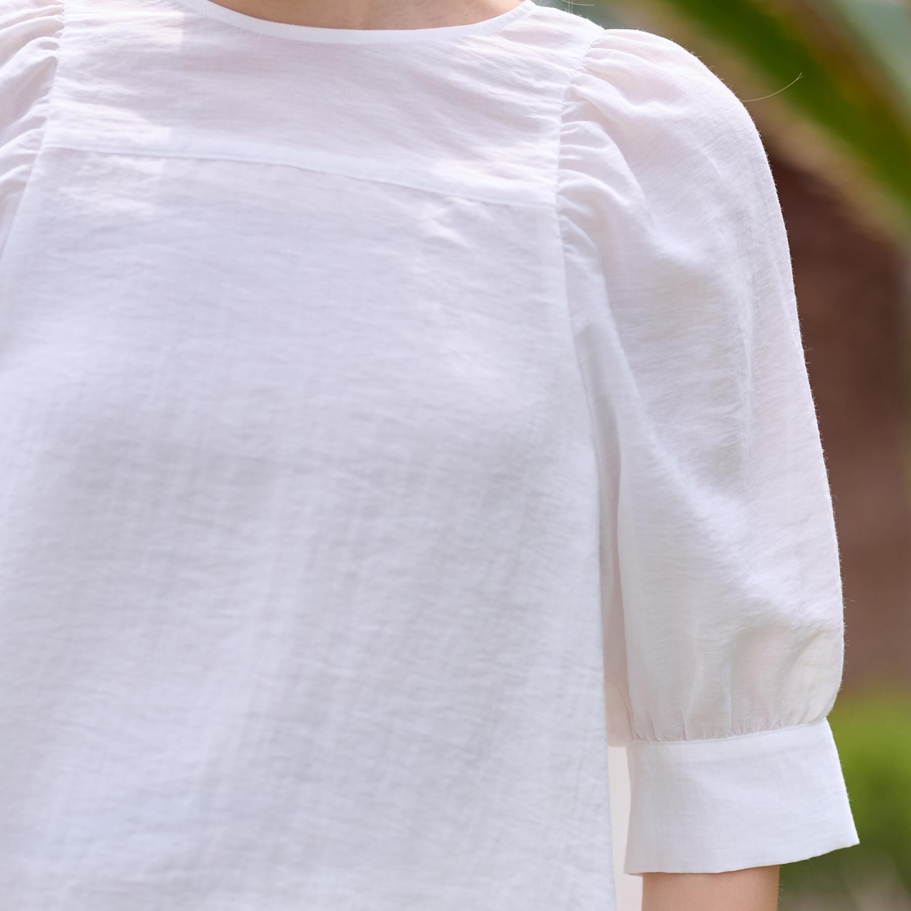 DRESSTERIOR「【洗える/清涼感】ボリュームスリーブバックジップブラウス」|シャツ・ブラウス|