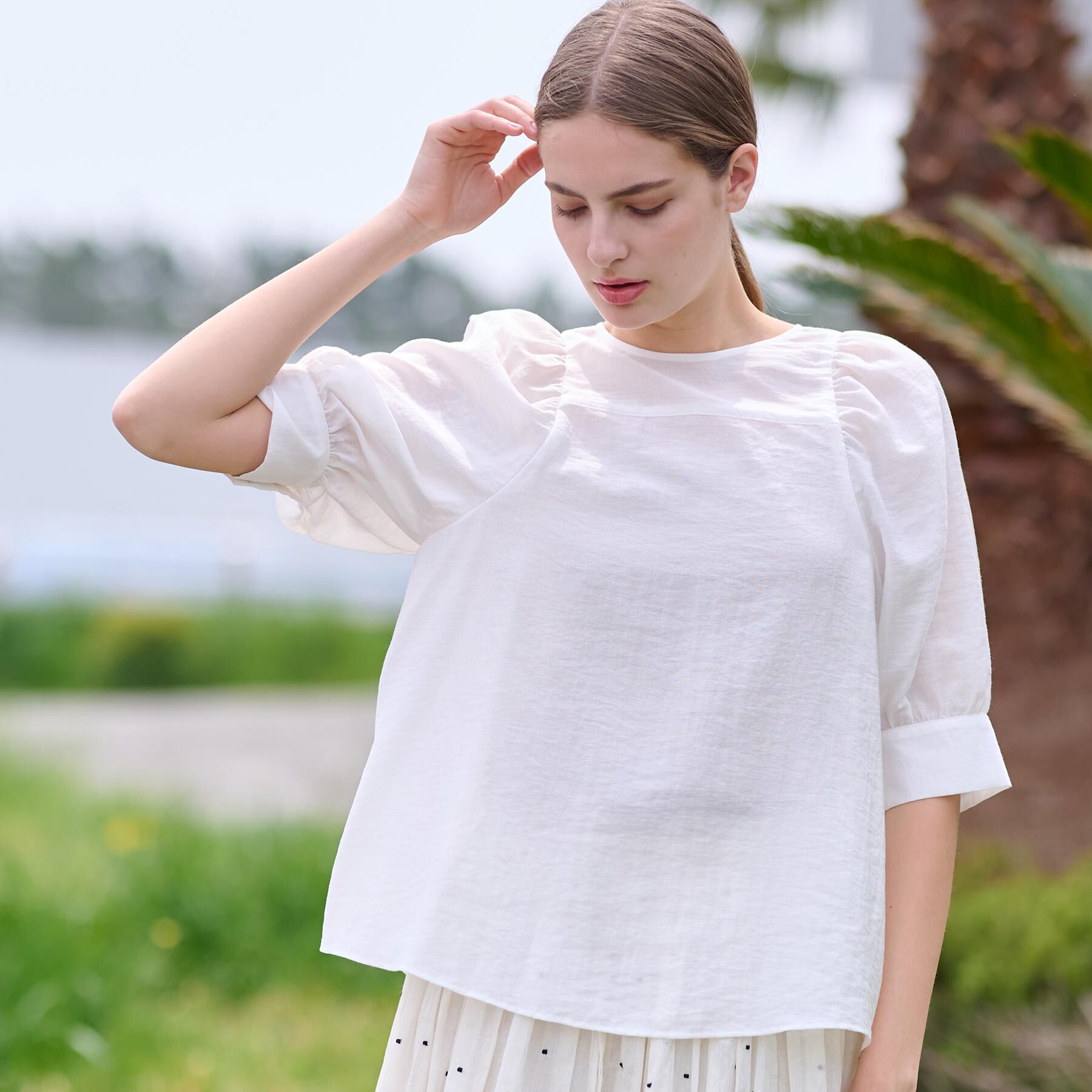 DRESSTERIOR「【洗える/清涼感】ボリュームスリーブバックジップブラウス」|シャツ・ブラウス|