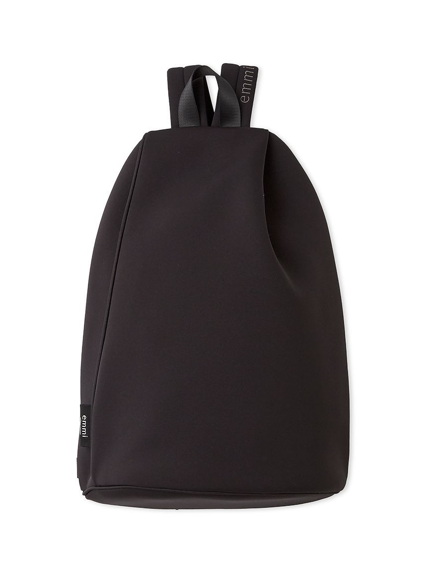 emmi atelier「ネオプレーン2wayボディバックパック」|リュック|BLK
