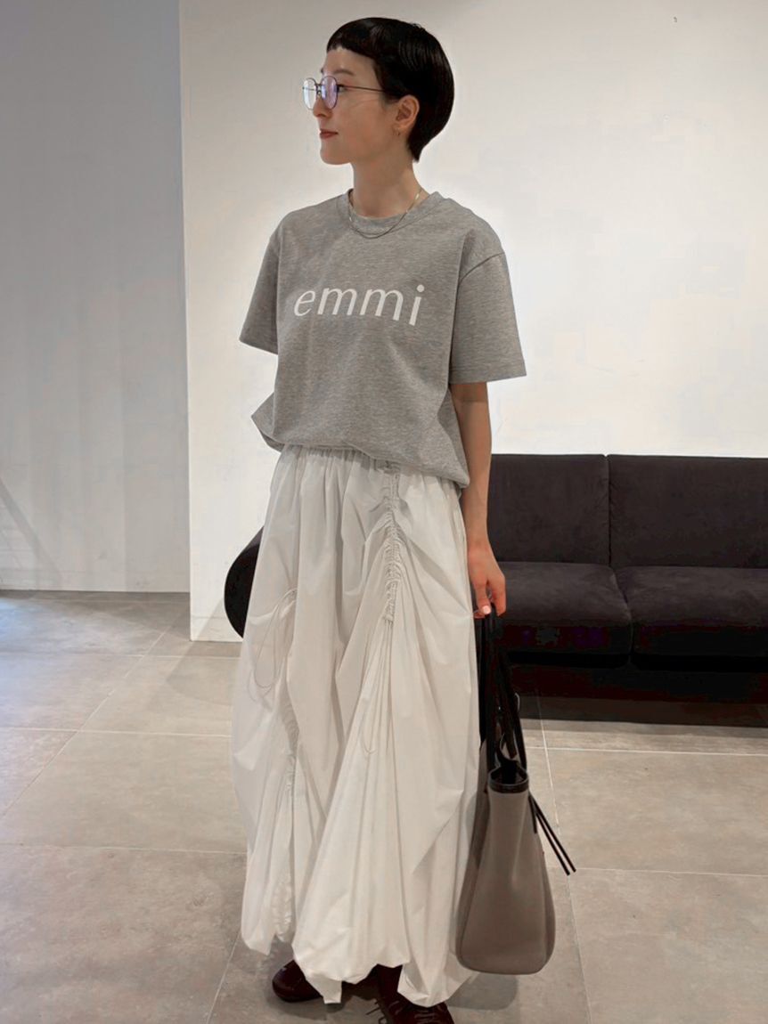 emmi atelier「【ONLINE限定カラーあり】eco emmiロゴTシャツ/UVカット」|Tシャツ・カットソー|