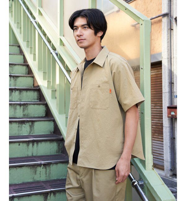 ikka「UNIVERSAL OVERALL ユニバーサルオーバーオール dailyワーカーズシャツ」|シャツ・ブラウス|ベージュ