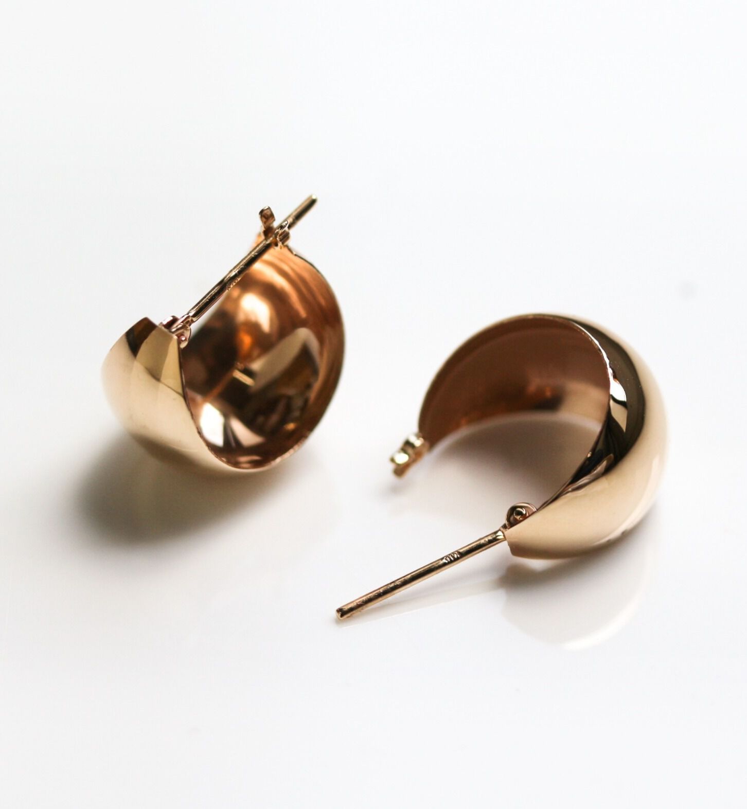  「ゴールド 月甲 ピアス | K10YG」|ピアス|