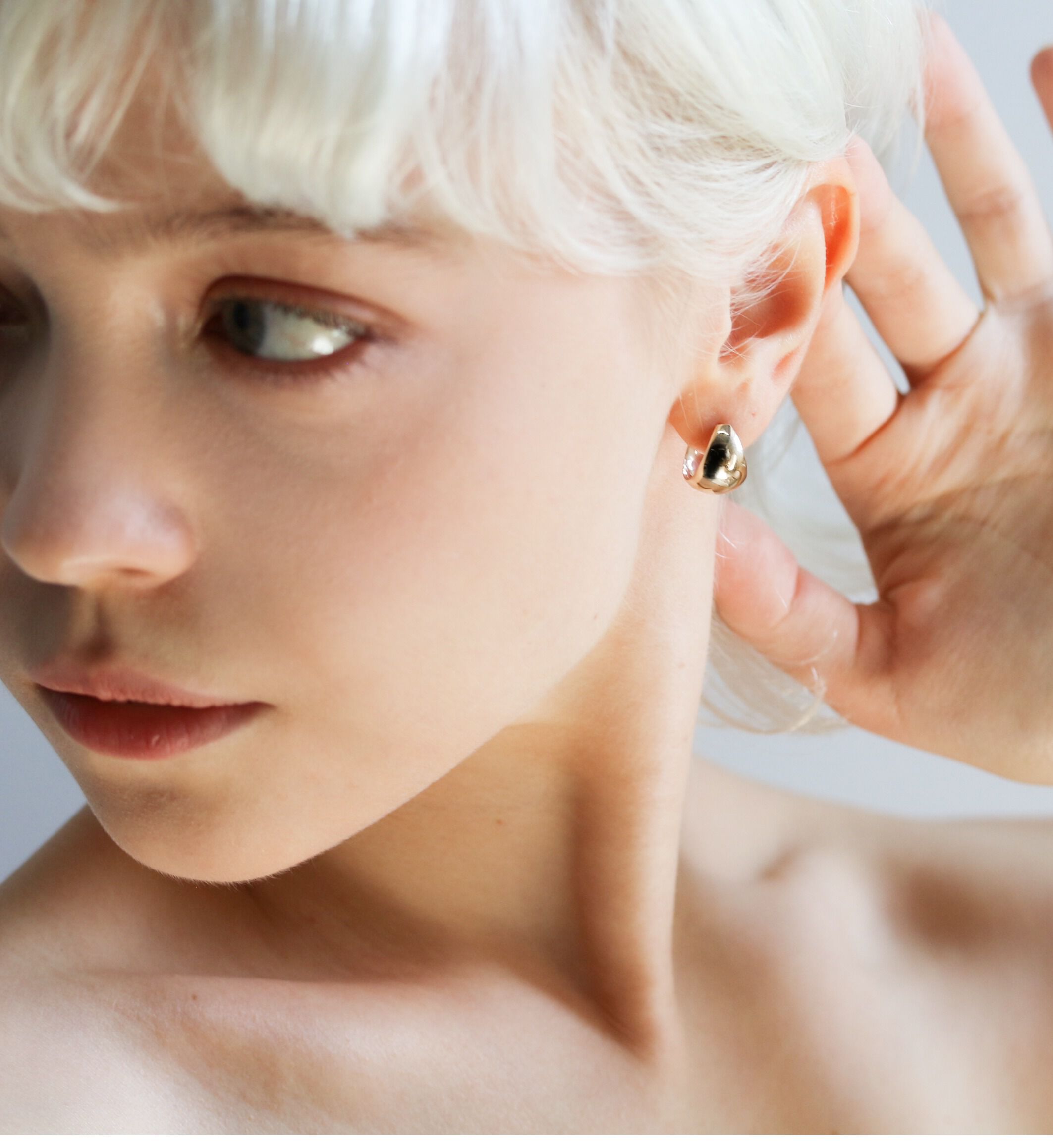  「ゴールド 月甲 ピアス | K10YG」|ピアス|