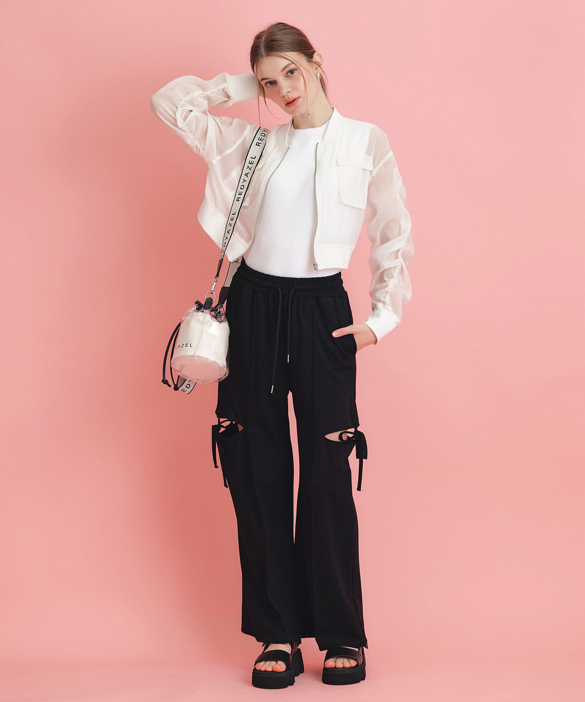 REDYAZEL「ギャザーシアーショートブルゾン」|ブルゾン・スタジャン|