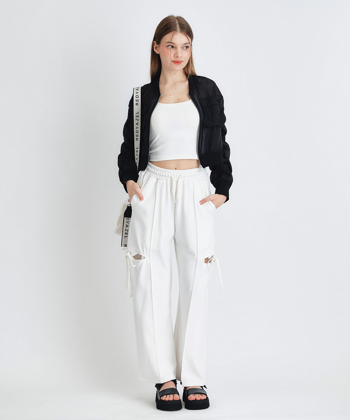 REDYAZEL「ギャザーシアーショートブルゾン」|ブルゾン・スタジャン|