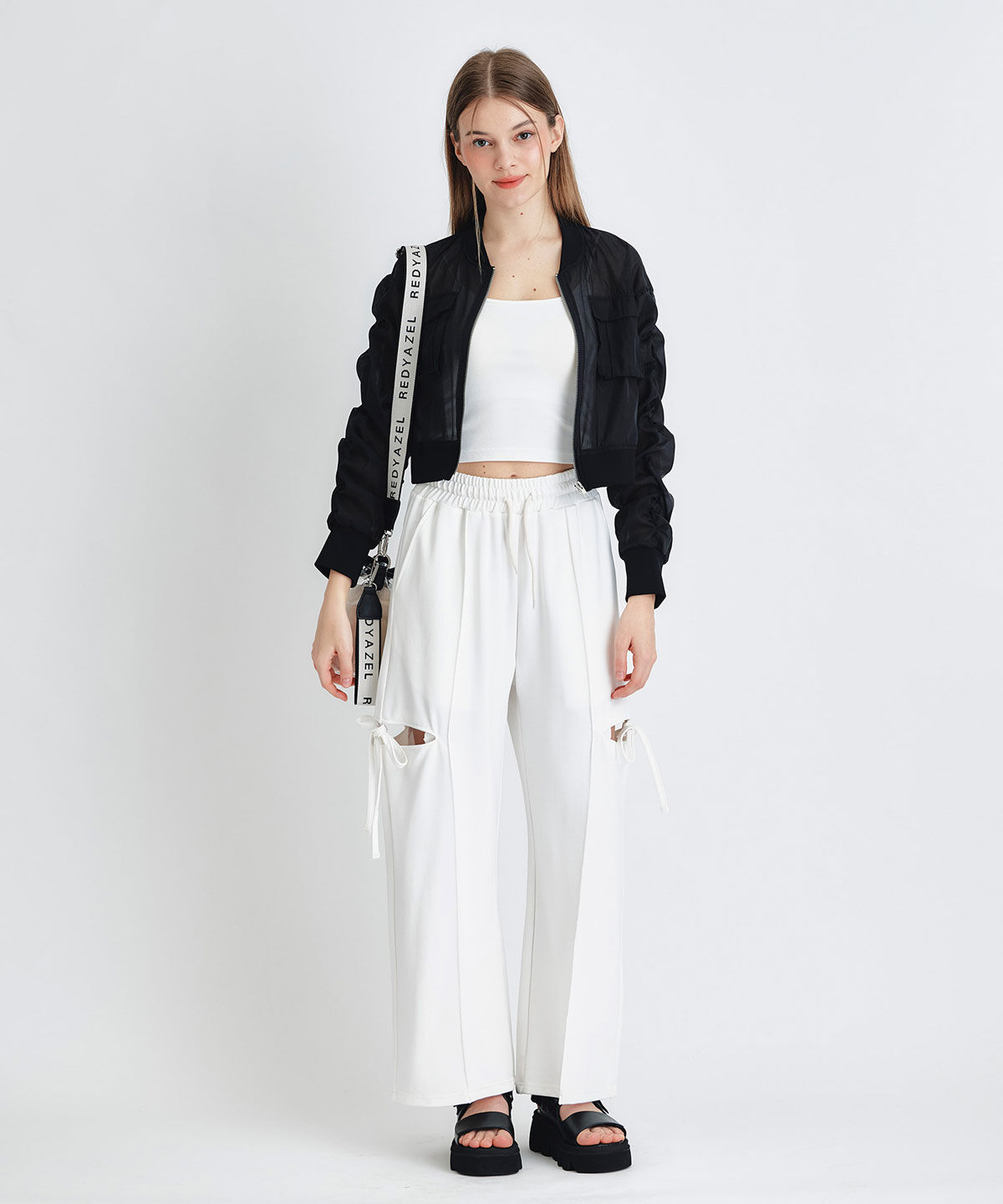 REDYAZEL「ギャザーシアーショートブルゾン」|ブルゾン・スタジャン|