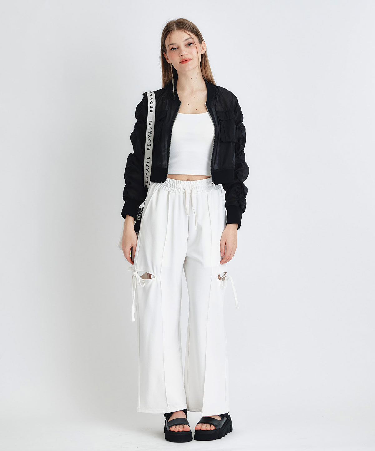 REDYAZEL「ギャザーシアーショートブルゾン」|ブルゾン・スタジャン|